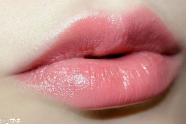 ysl口红哪一款适合春夏季节 最适合春夏的ysl口红 ysl口红哪一款适合春夏季节 最适合春夏的ysl口红