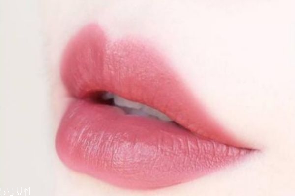 burberry有哪些口红适合中性肤色 burberry口红专柜价格