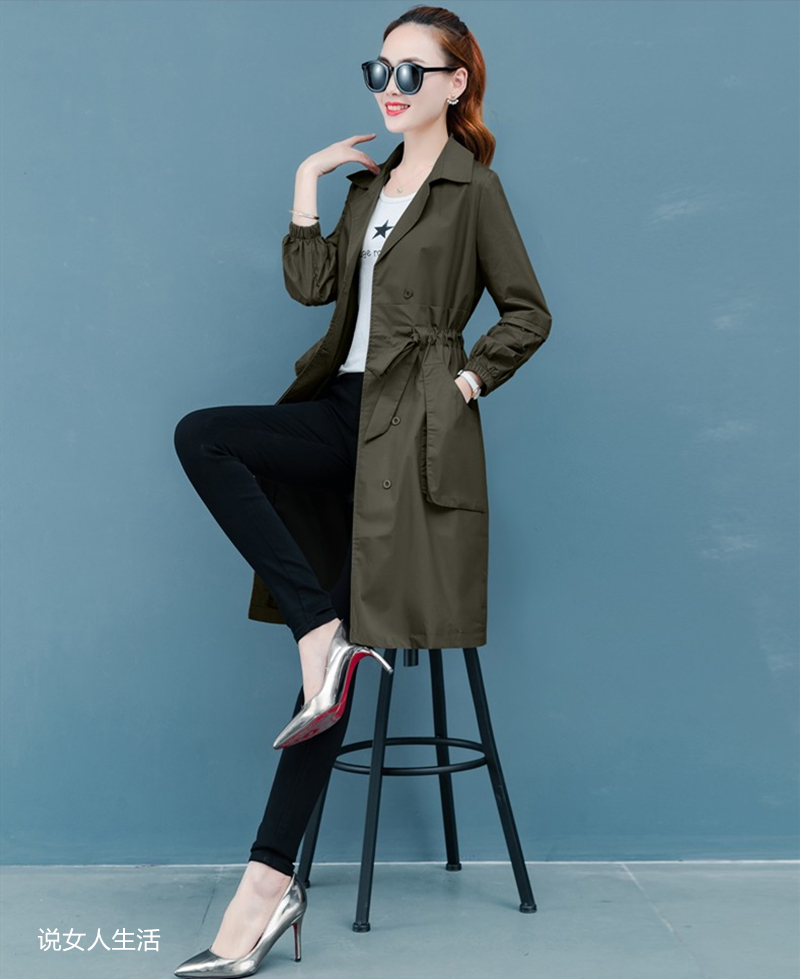 女人风衣如何搭配裤子