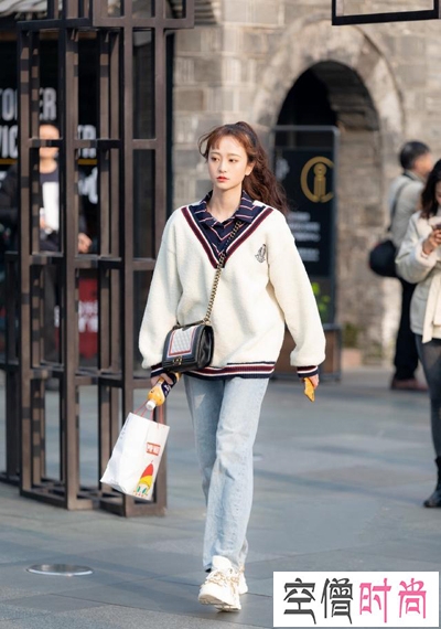 2020年早春穿搭指南 这样穿清新气质又减龄