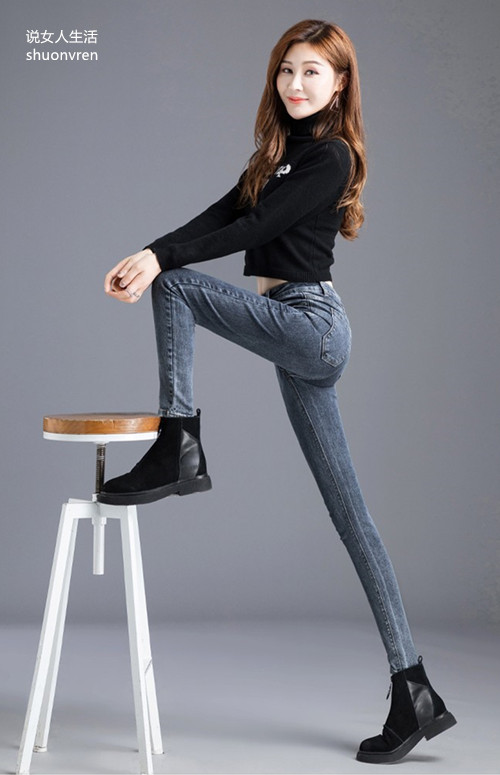紧身牛仔裤的时尚搭配