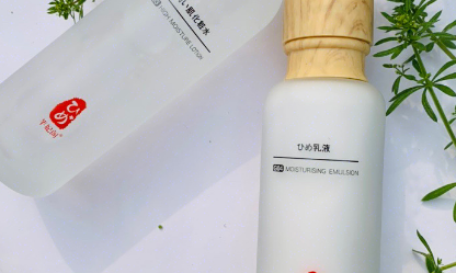 芊妃阁水乳保湿吗 芊妃阁水乳使用感受